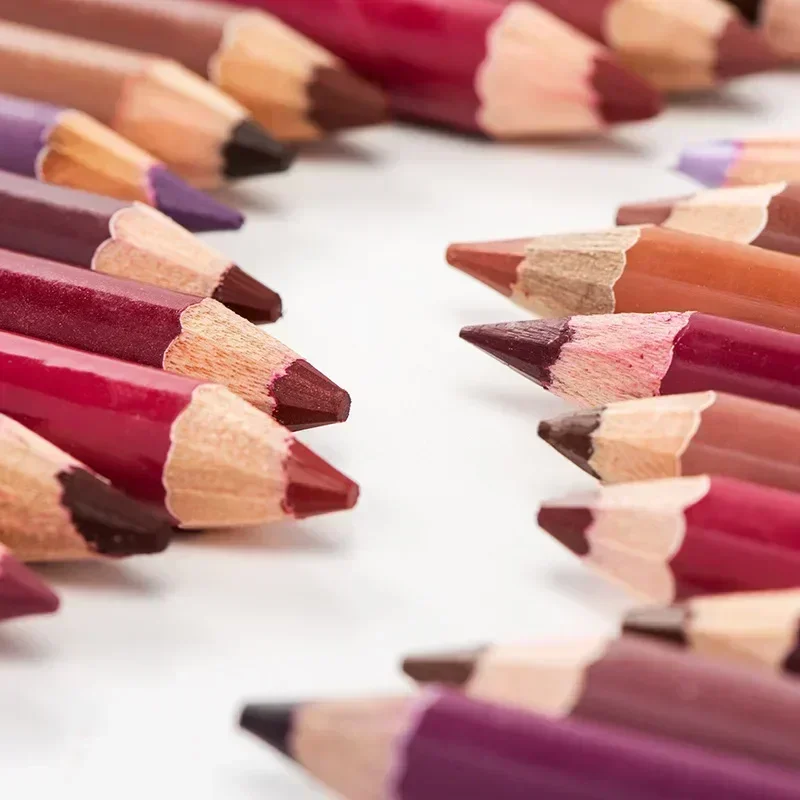 Lápiz delineador de labios de  - Beauty Flower Makeup reseña y precio